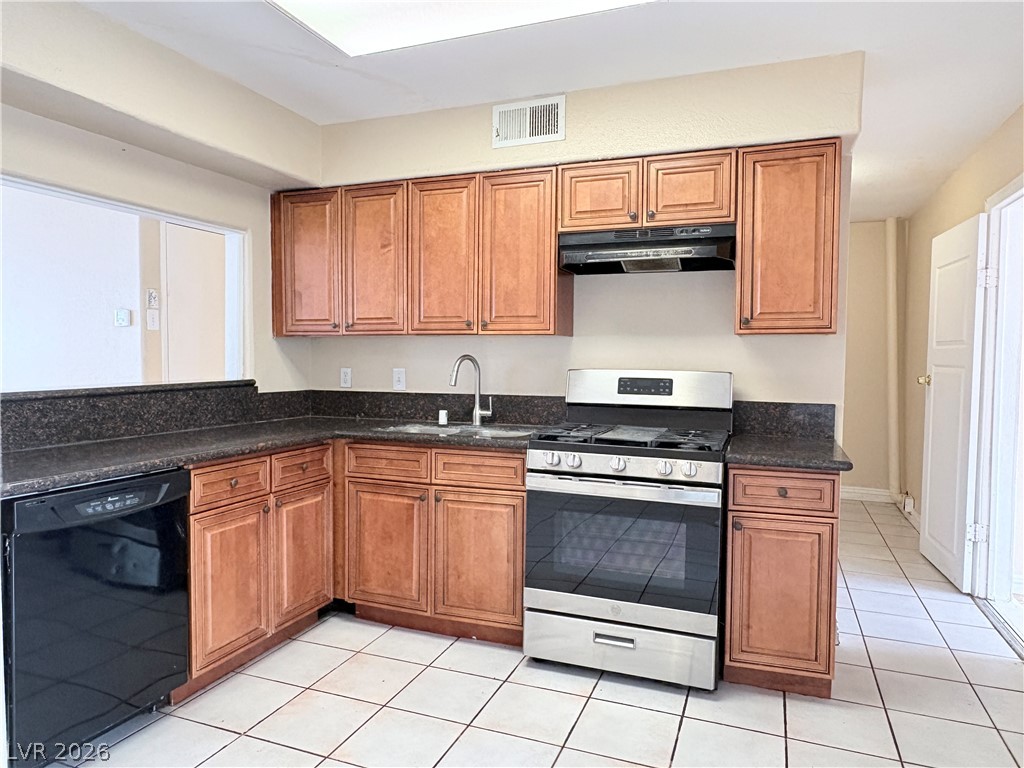 6329 Brittany Way Property Photo 7