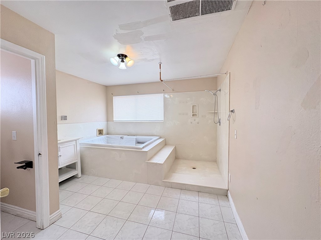 6329 Brittany Way Property Photo 16