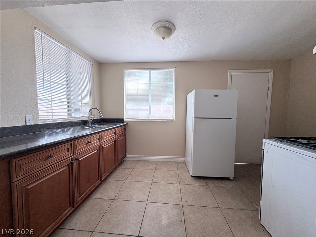 6329 Brittany Way Property Photo 33