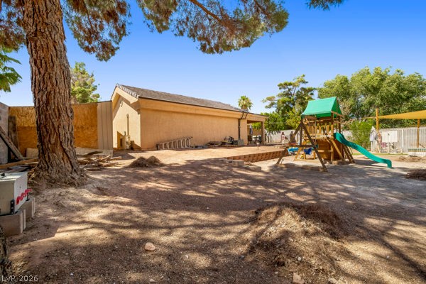 5240 Mustang Street Property Photo 13