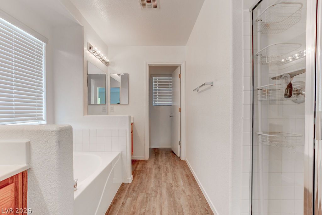 9548 Spring Blush Avenue Property Photo 11