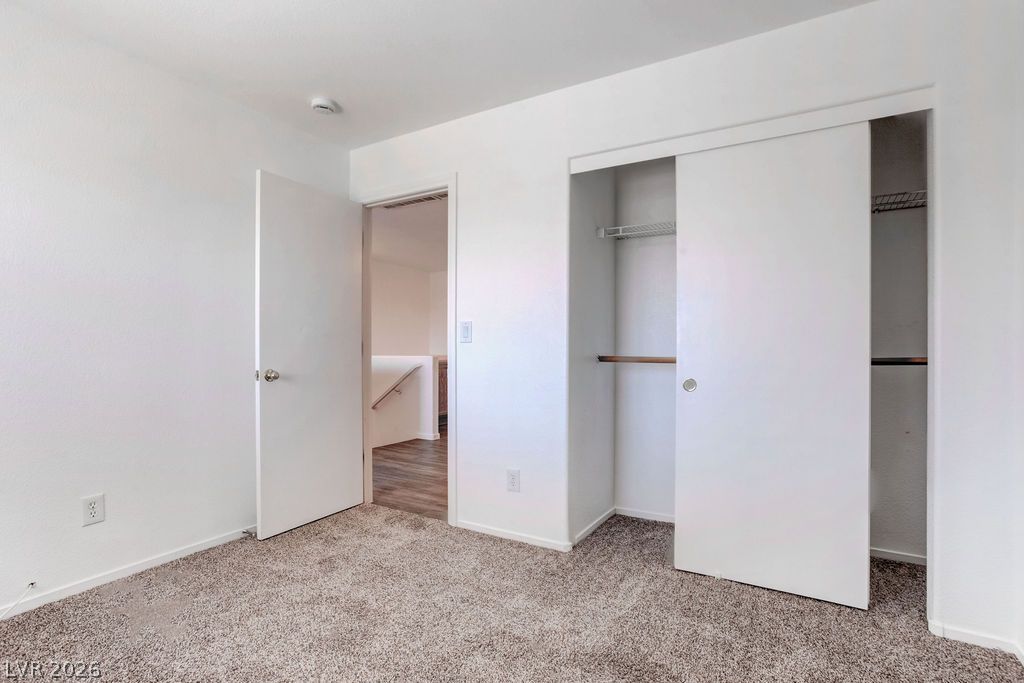 9548 Spring Blush Avenue Property Photo 24