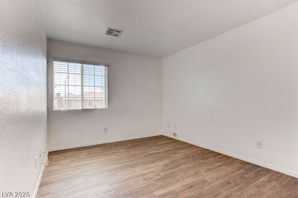 9548 Spring Blush Avenue Property Photo 31