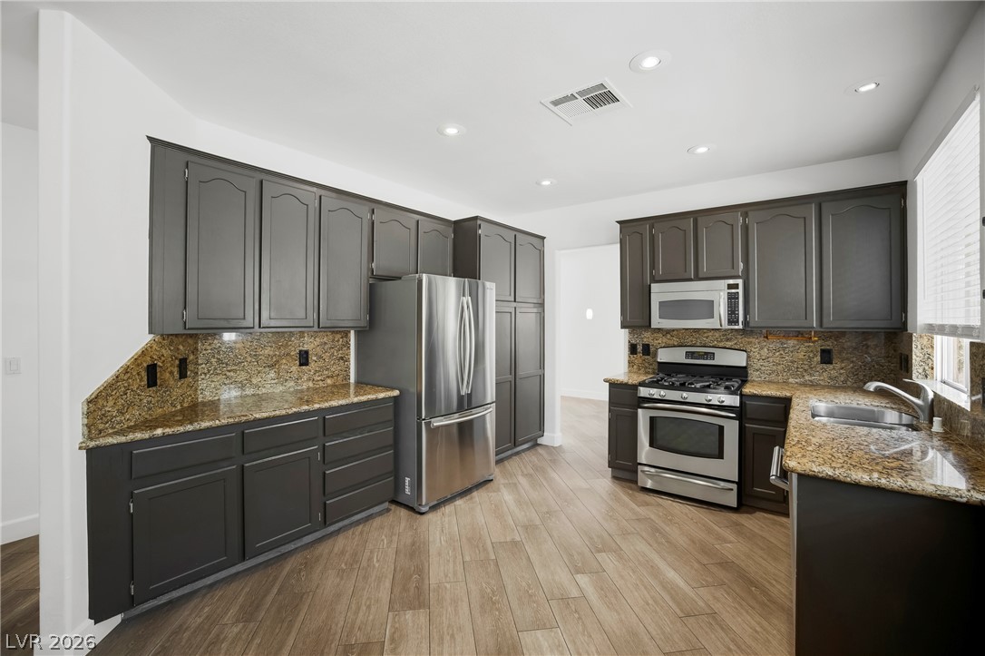 10129 Oakmoor Place Property Photo 12