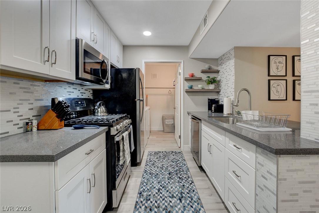 2813182 Property Photo 5