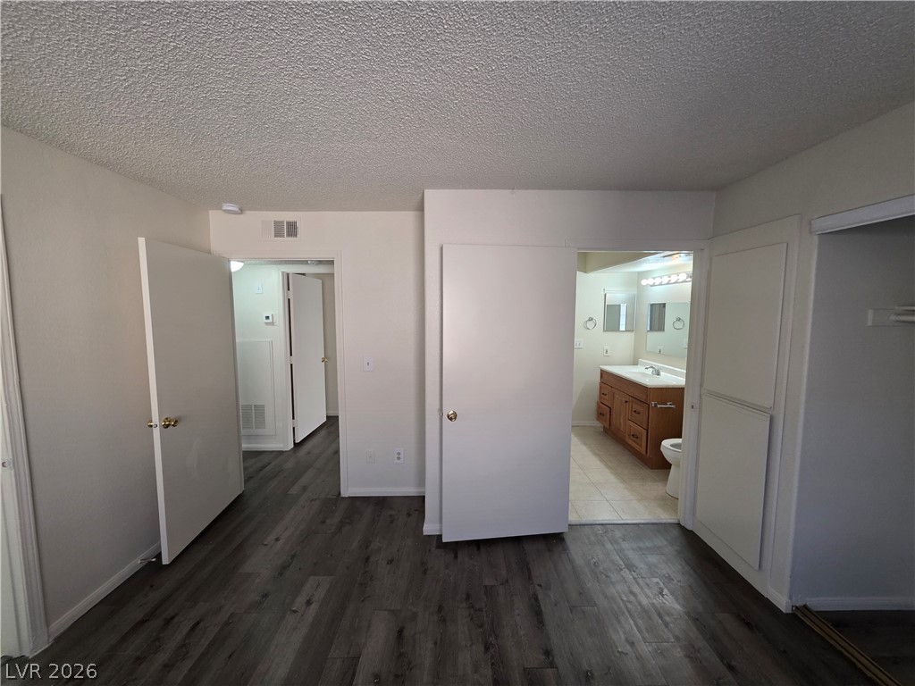 1608 North Torrey Pines Drive 103 Property Photo 7