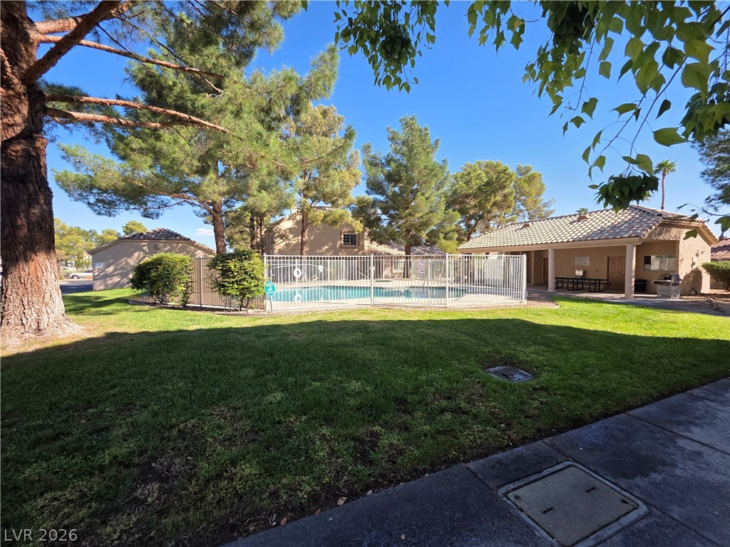 1608 North Torrey Pines Drive 103 Property Photo 15