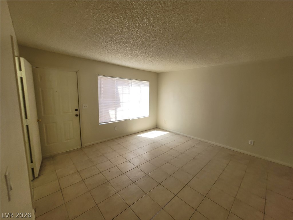 1608 North Torrey Pines Drive 103 Property Photo 38