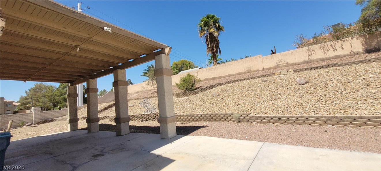 2813 Cacto Court Property Photo 4