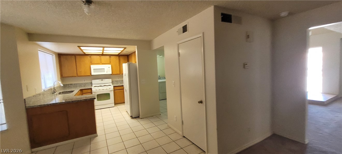 2813 Cacto Court Property Photo 29