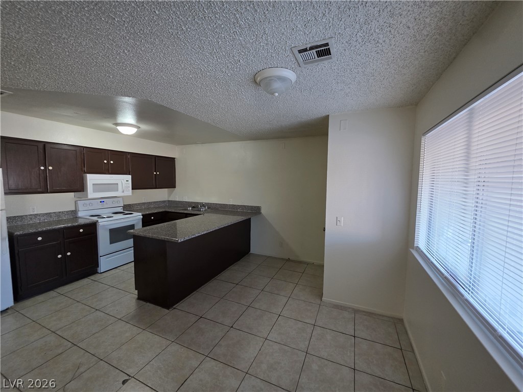 873 Mantis Way 3 Property Photo 24