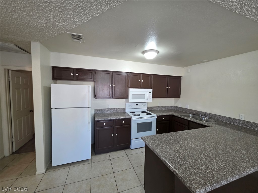 873 Mantis Way 3 Property Photo 34