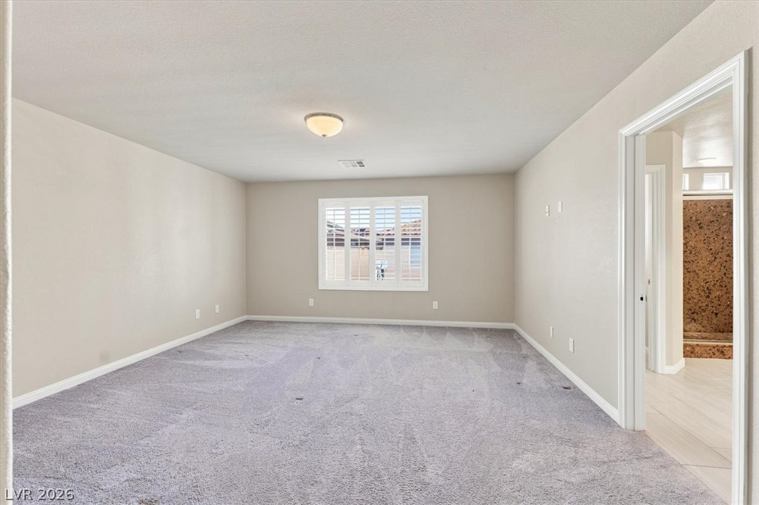 5238 Lake Sonoma Avenue Property Photo 10