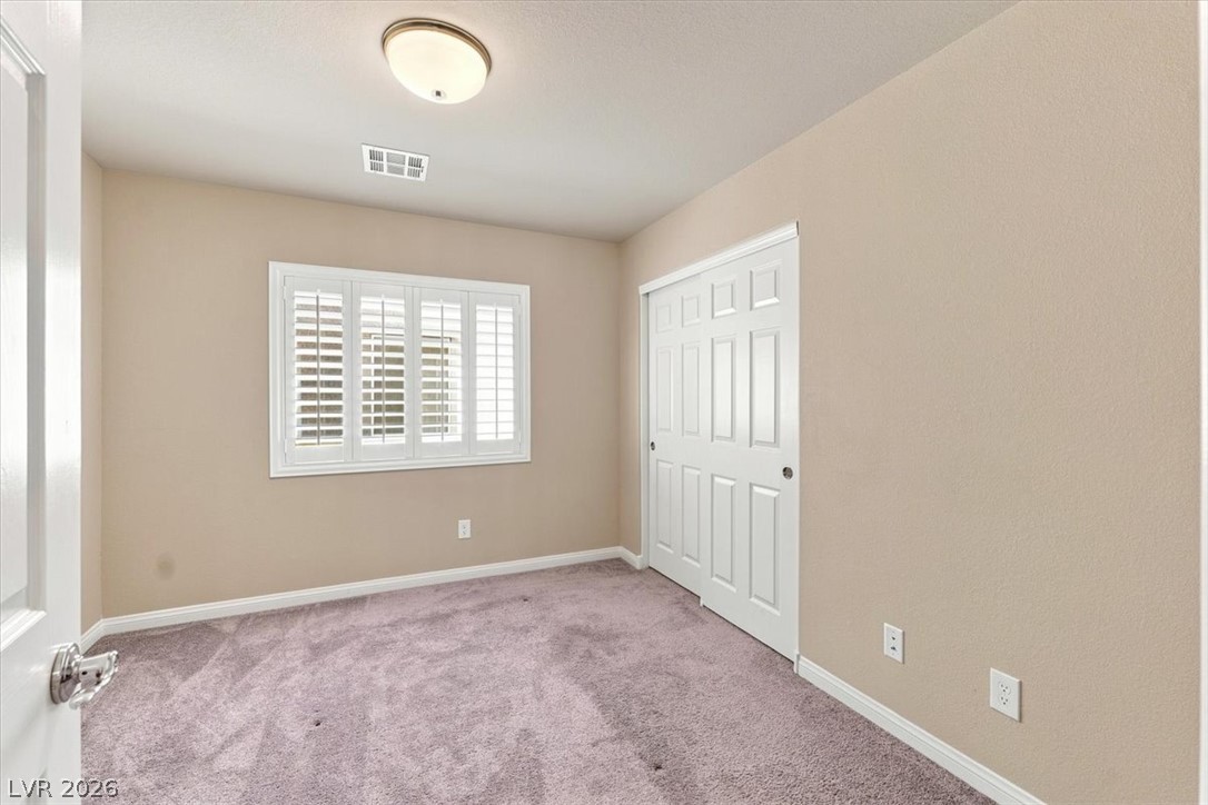 5238 Lake Sonoma Avenue Property Photo 16