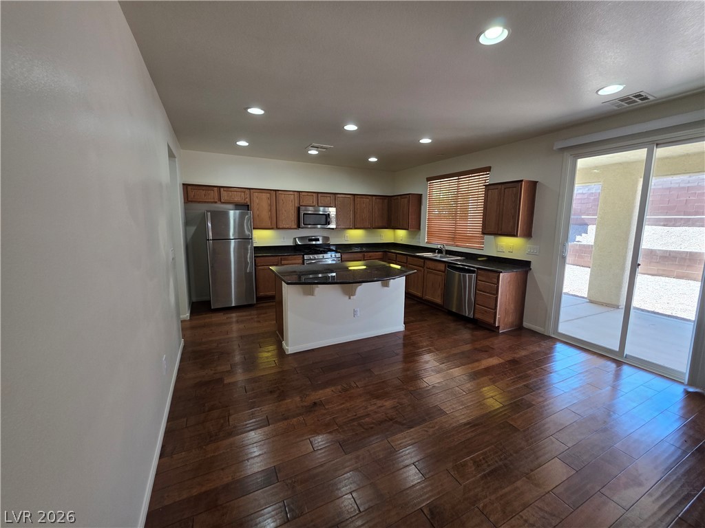 6647 Brooklyn Heights Street . Property Photo 8