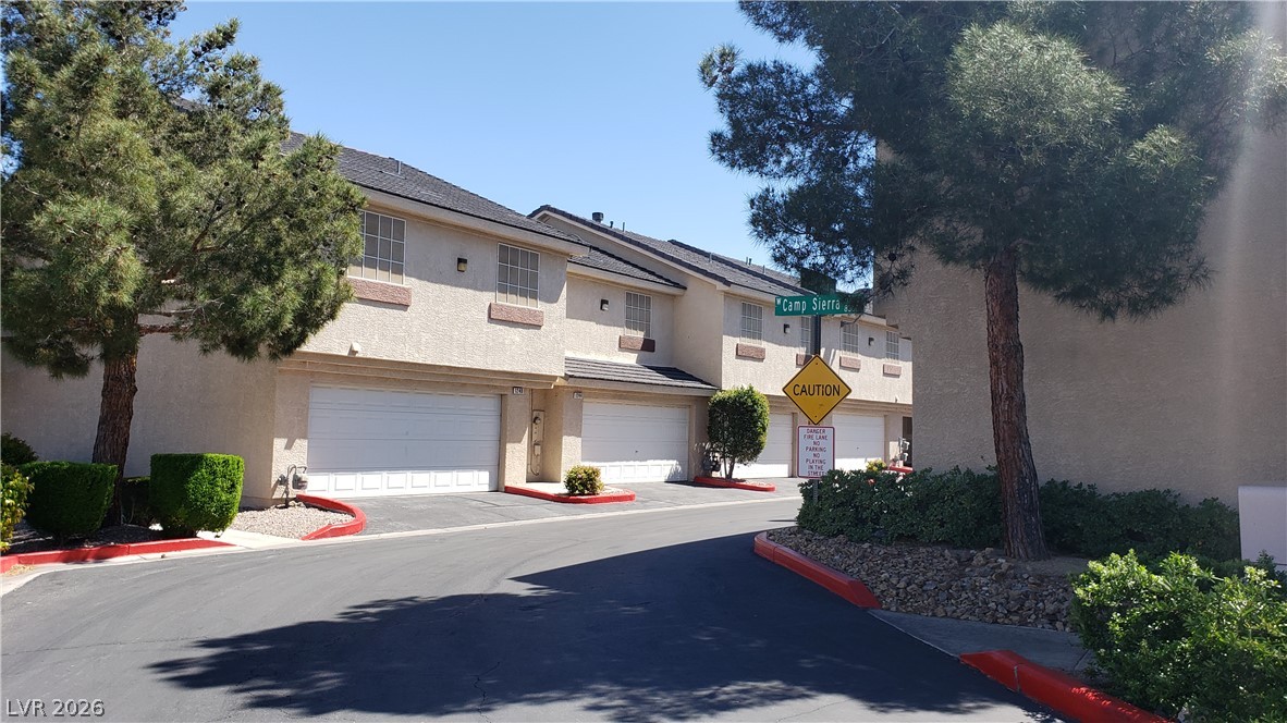 1236 Dusty Creek Street N/a Property Photo 4