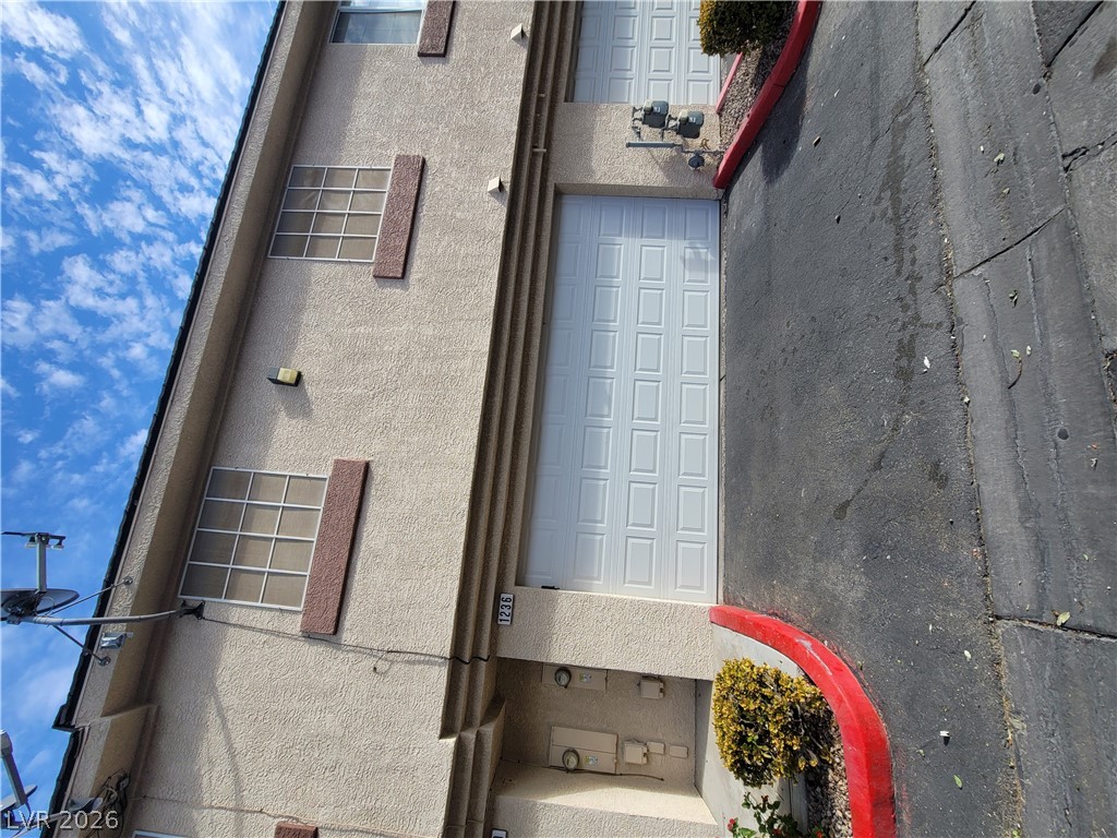 1236 Dusty Creek Street N/a Property Photo 9