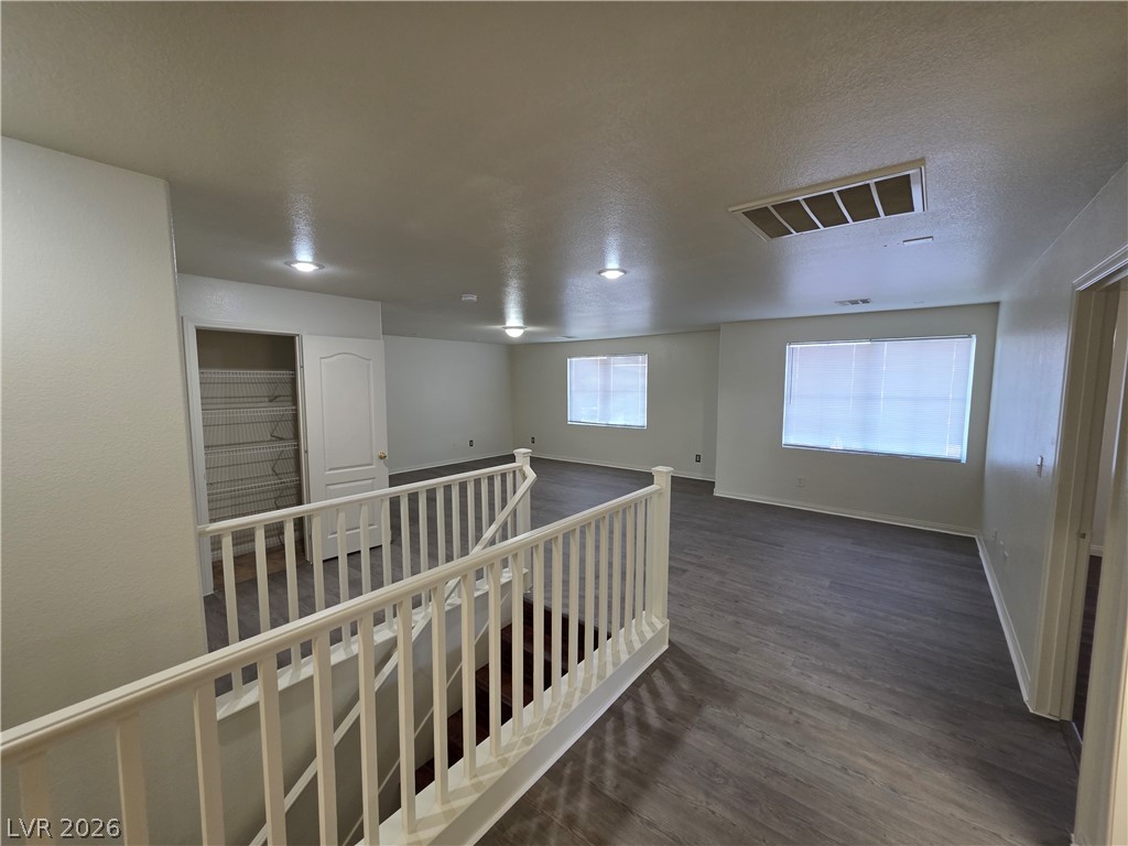 7349 Dolphine Crest Avenue Property Photo 16