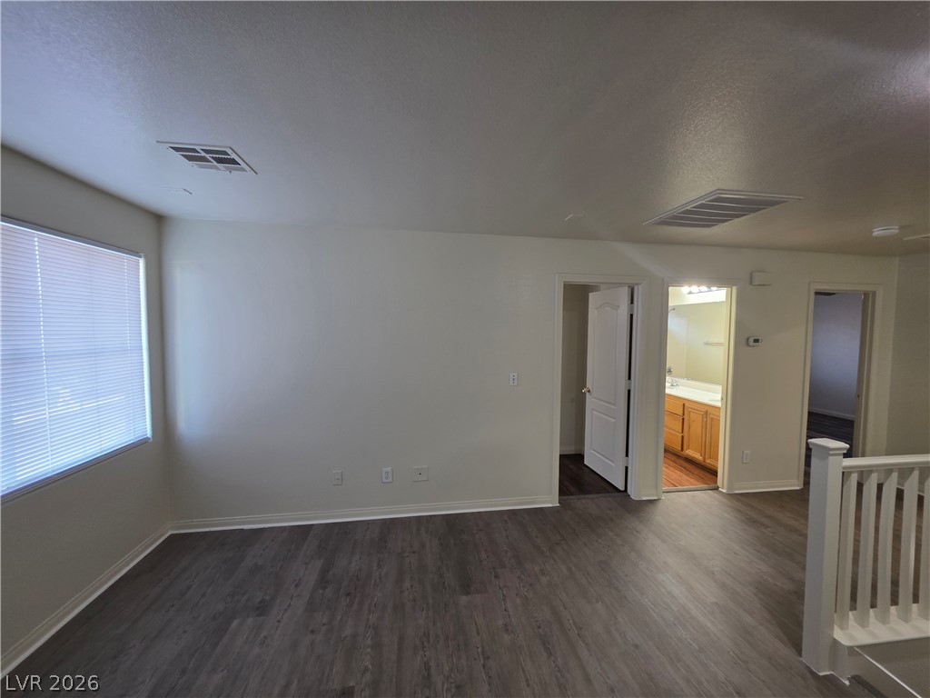 7349 Dolphine Crest Avenue Property Photo 18