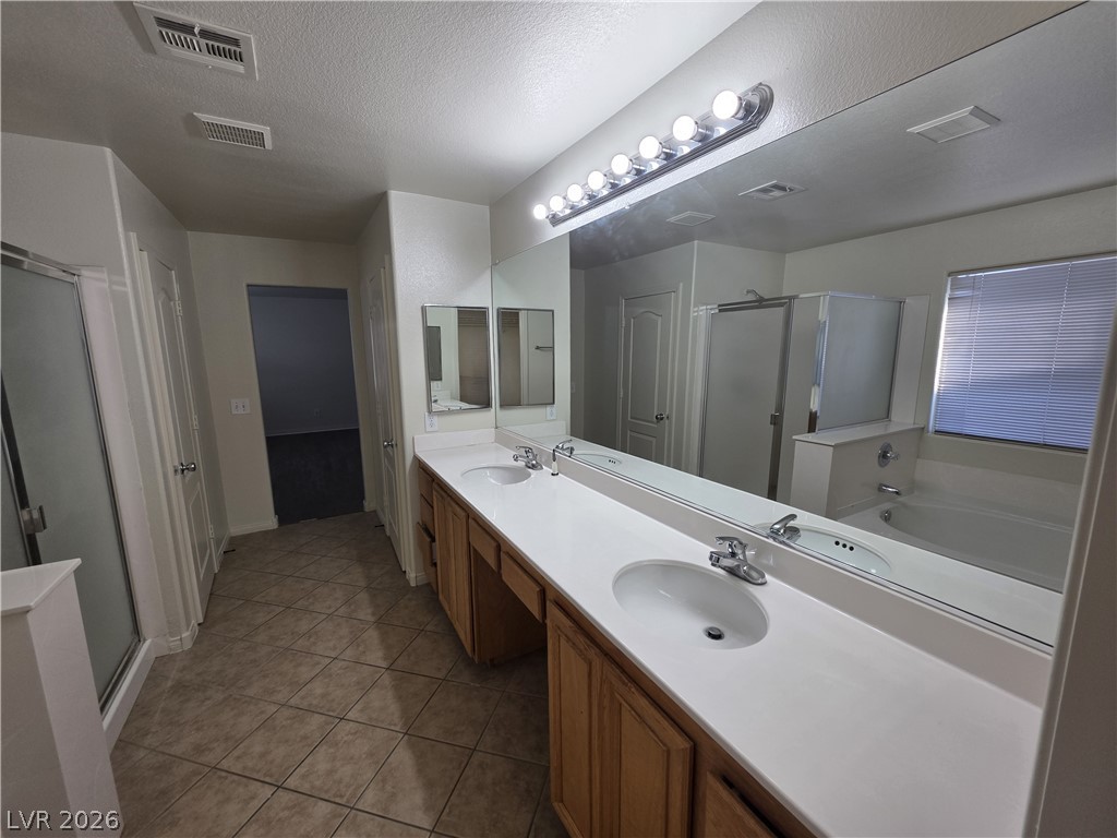 7349 Dolphine Crest Avenue Property Photo 28