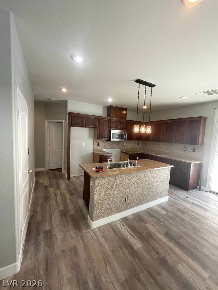 7349 Dolphine Crest Avenue Property Photo 37
