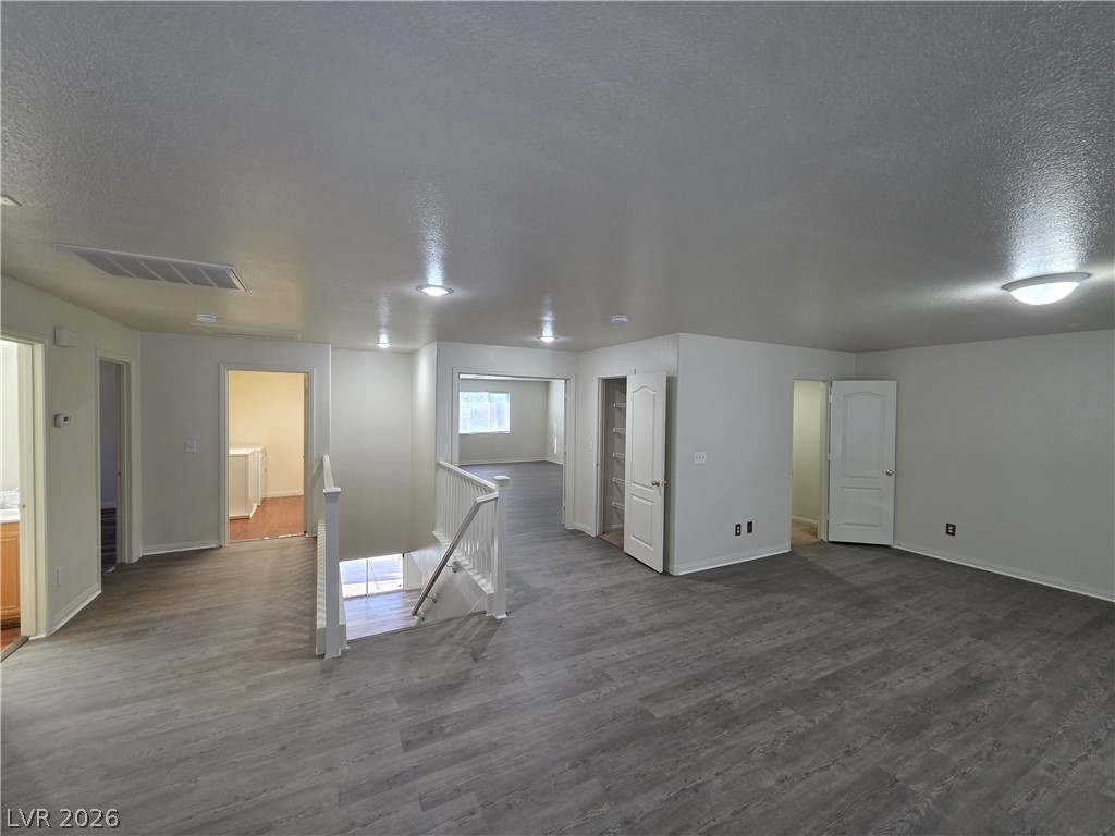 7349 Dolphine Crest Avenue Property Photo 58