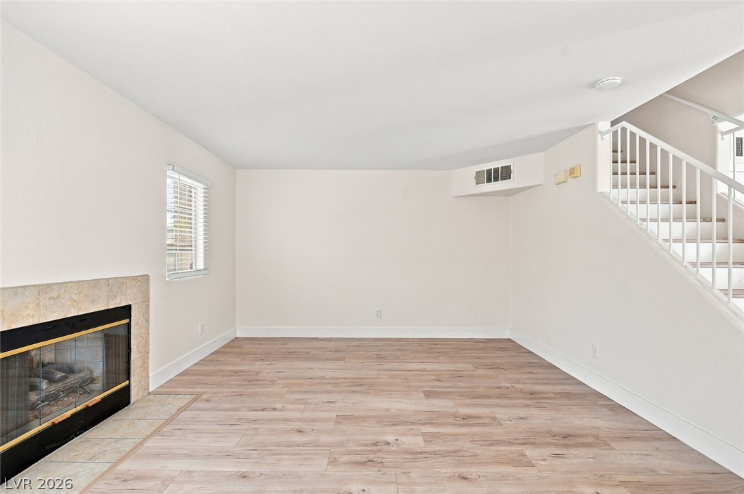 446 Winthrop Place Property Photo 13