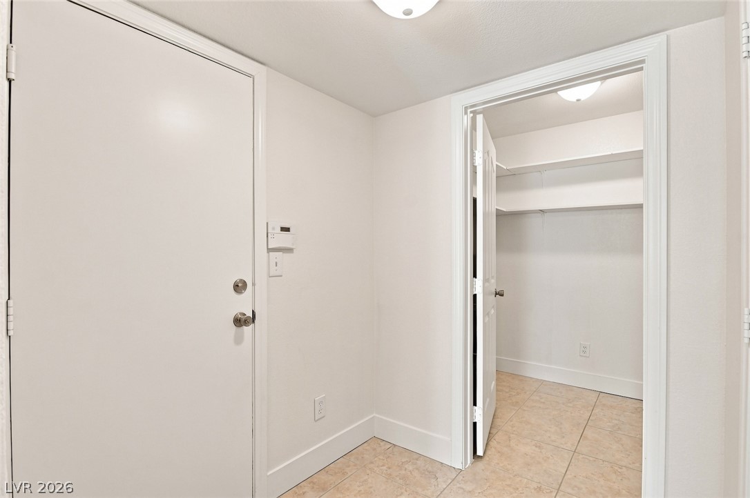446 Winthrop Place Property Photo 28