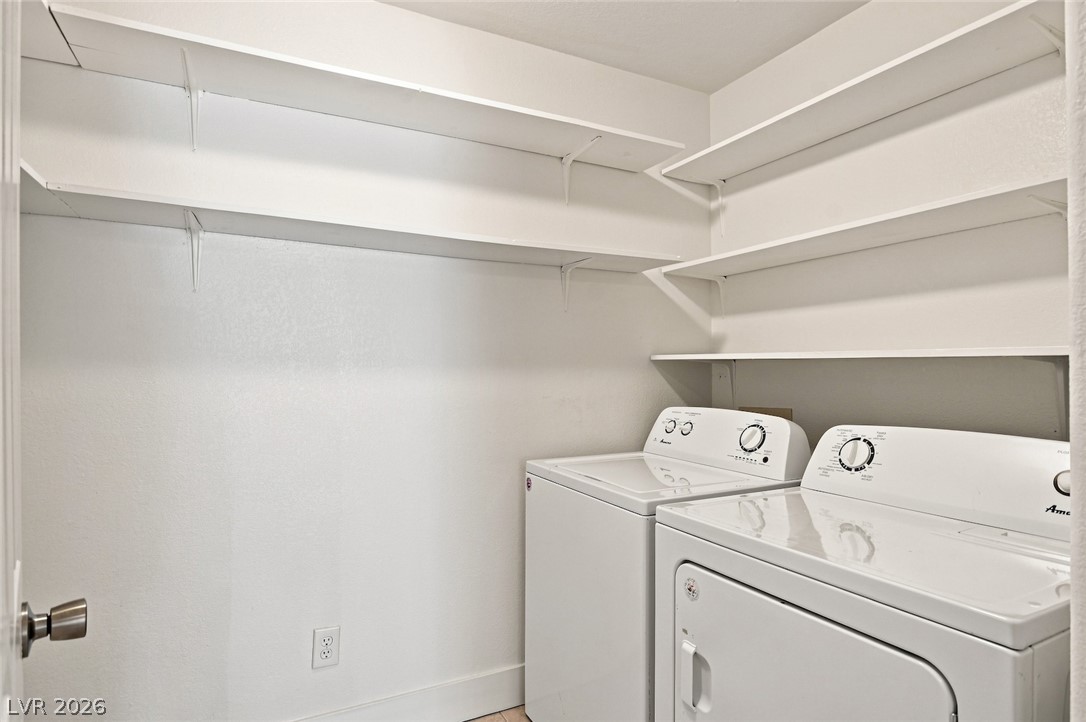 446 Winthrop Place Property Photo 32