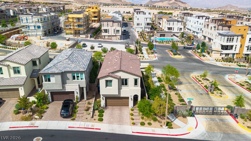 11872 Pelican Butte Avenue Property Photo 2