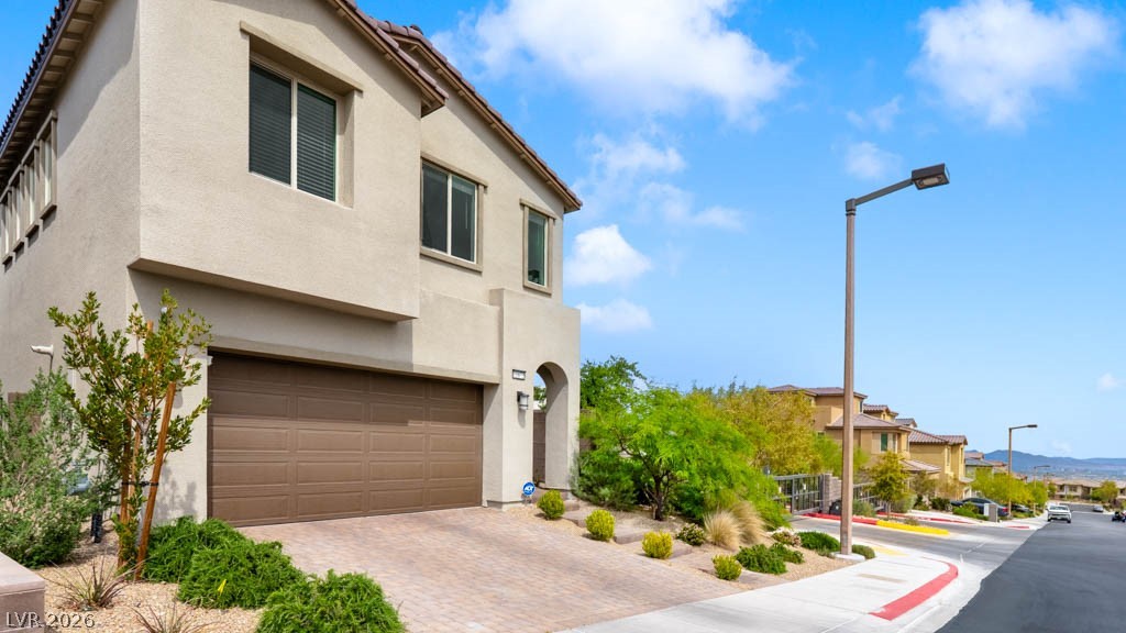 11872 Pelican Butte Avenue Property Photo 13