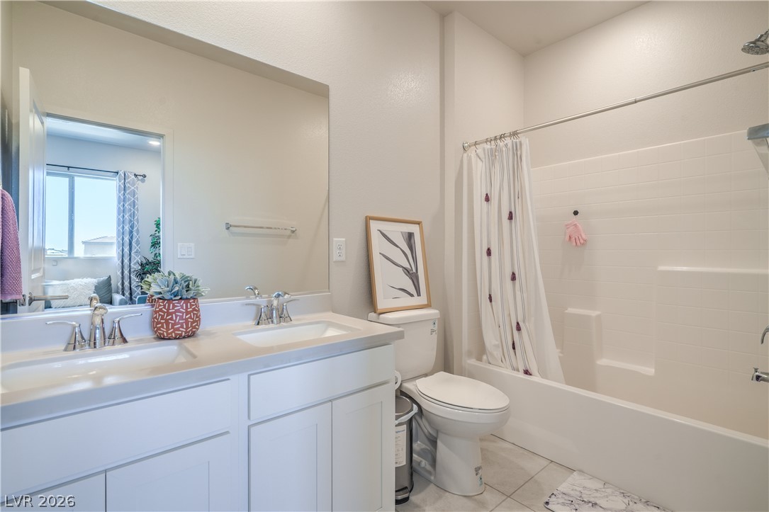 11872 Pelican Butte Avenue Property Photo 38