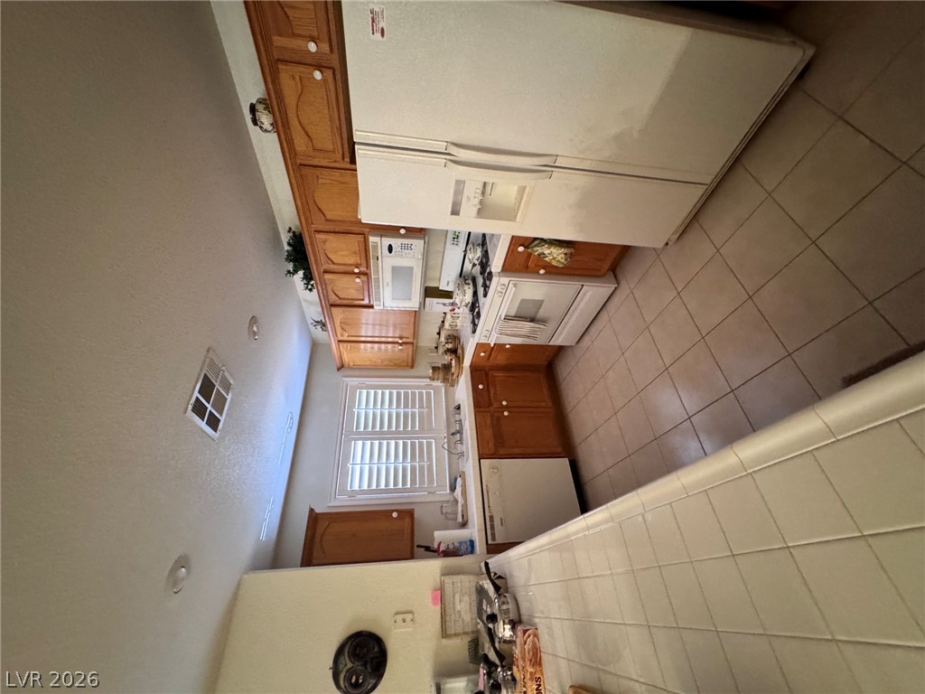 3327 Erva Street 203 Property Photo 10