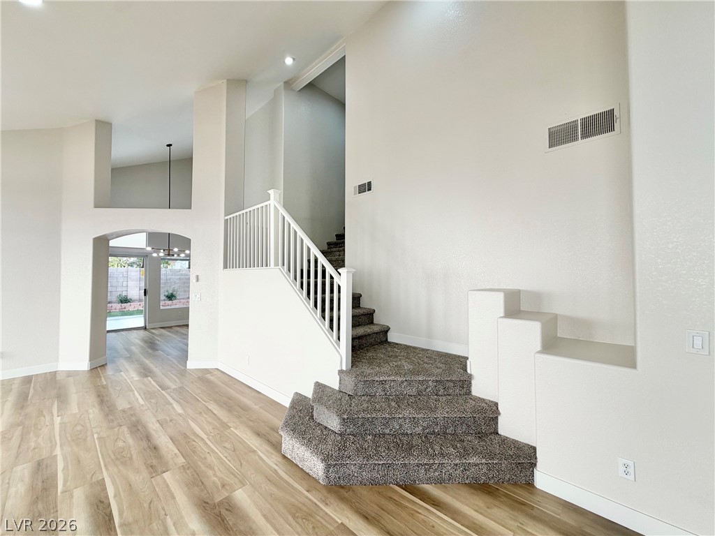 8995 Lillyhammer Court Property Photo 4