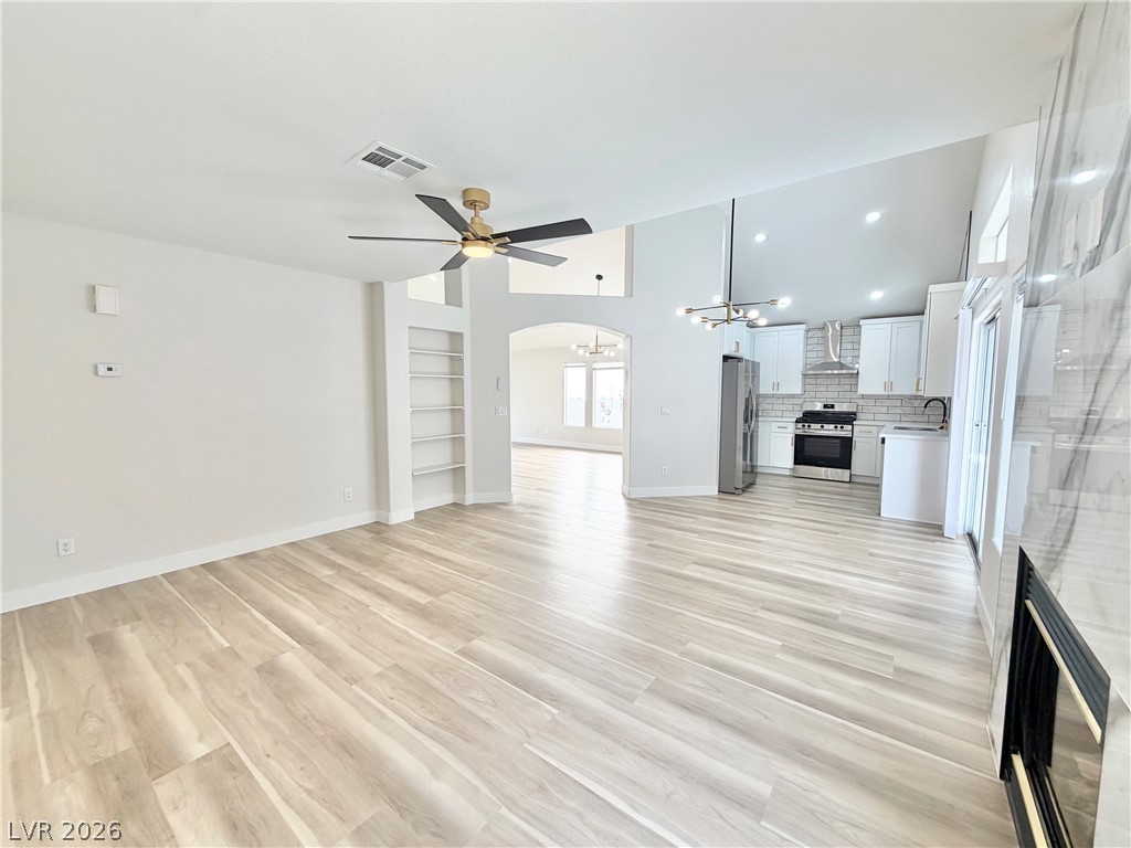 8995 Lillyhammer Court Property Photo 12