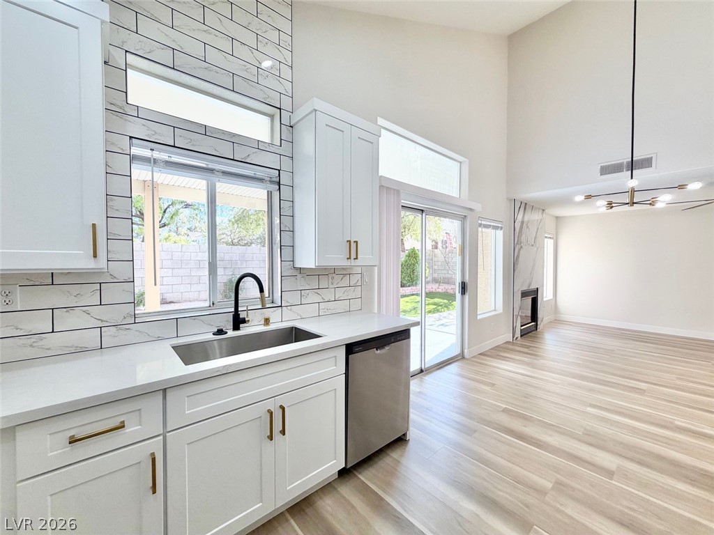 8995 Lillyhammer Court Property Photo 17