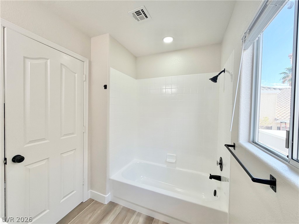 8995 Lillyhammer Court Property Photo 24