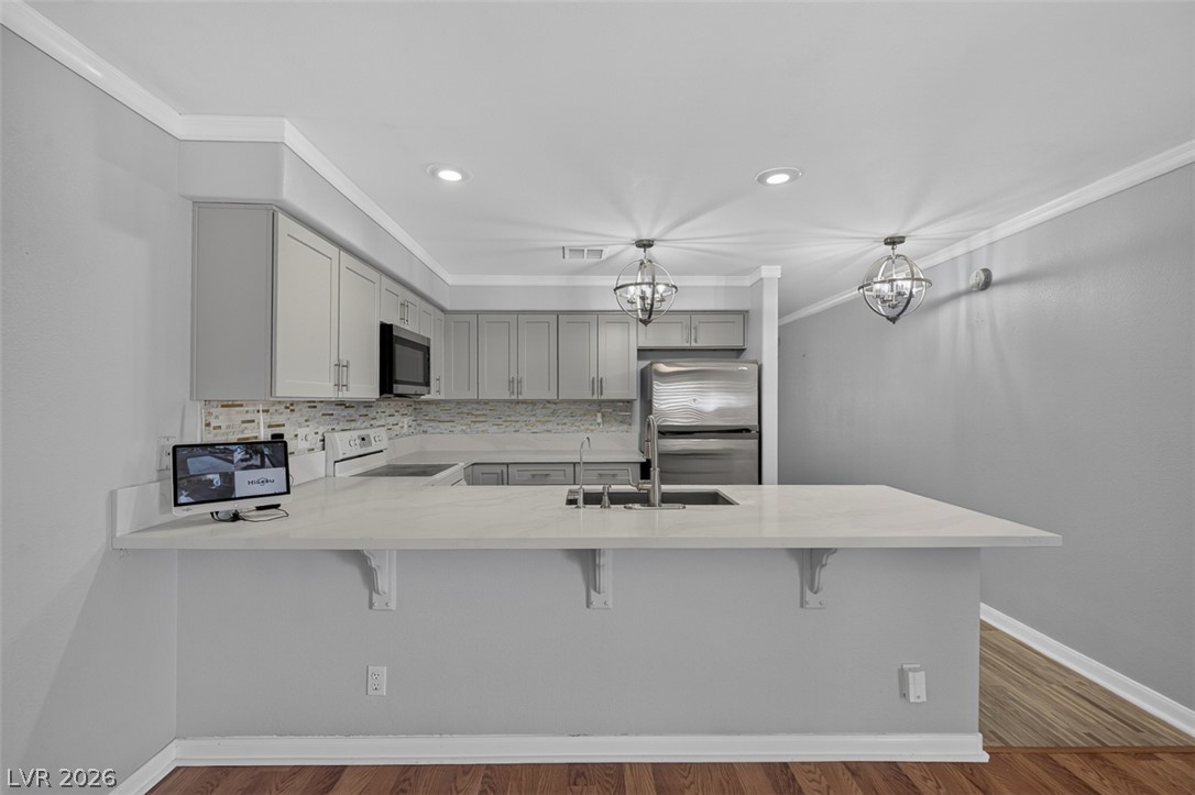 1710 Pershing Avenue Property Photo 17