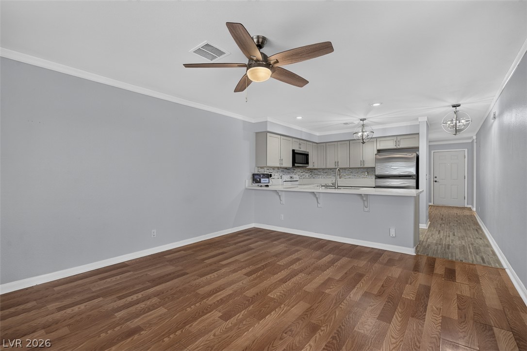 1710 Pershing Avenue Property Photo 24