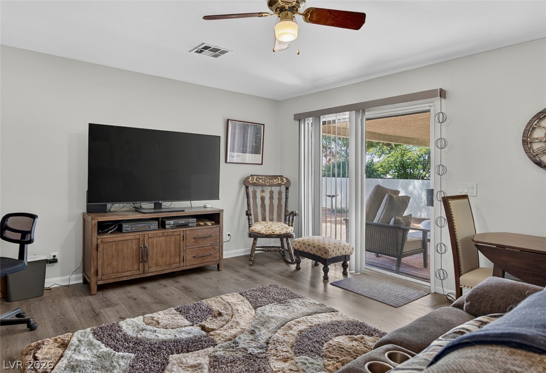 1710 Pershing Avenue Property Photo 60