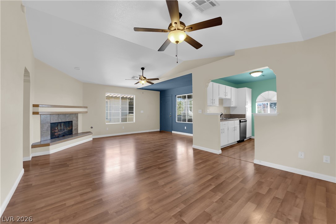 6836 Elm Creek Drive 201 Property Photo 3