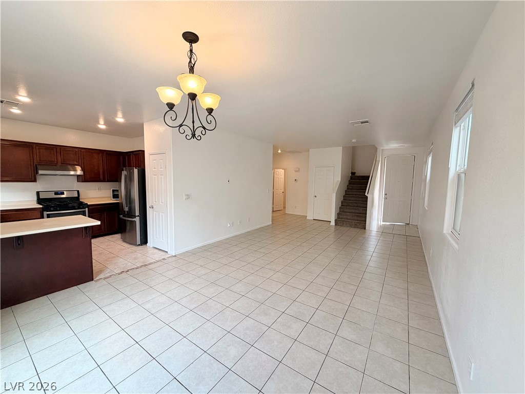 6212 West Cougar Avenue Property Photo 4