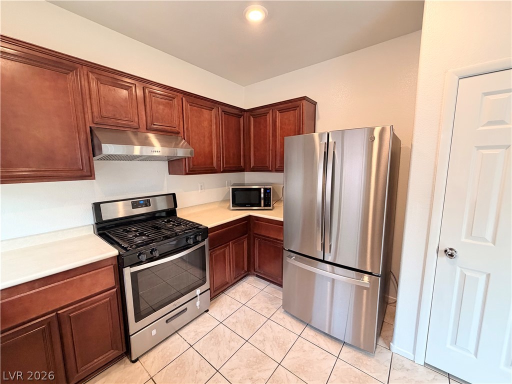 6212 West Cougar Avenue Property Photo 5