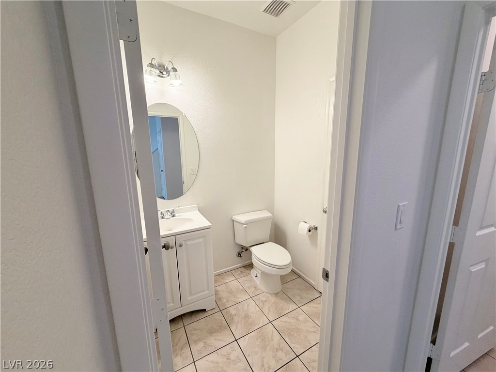 6212 West Cougar Avenue Property Photo 7