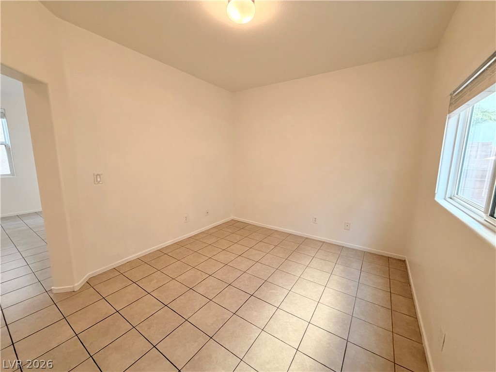 6212 West Cougar Avenue Property Photo 11