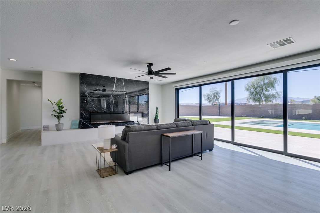 8741 Grand Pass Court Property Photo 14
