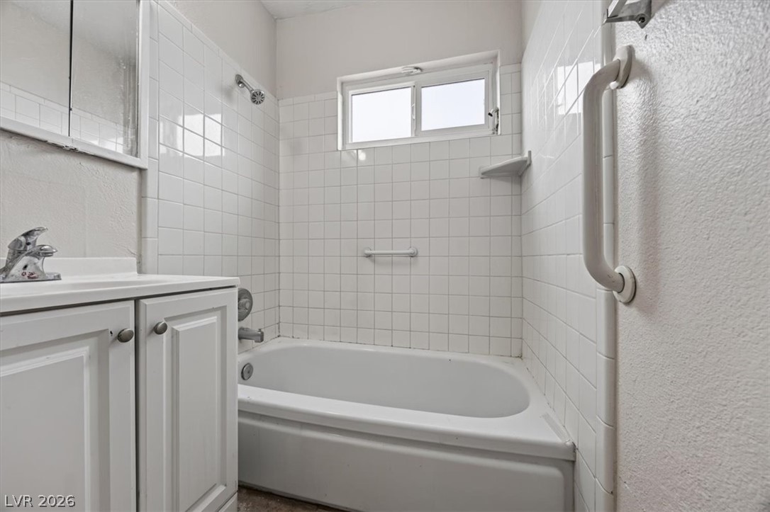 120 West Victory Road Property Photo 26