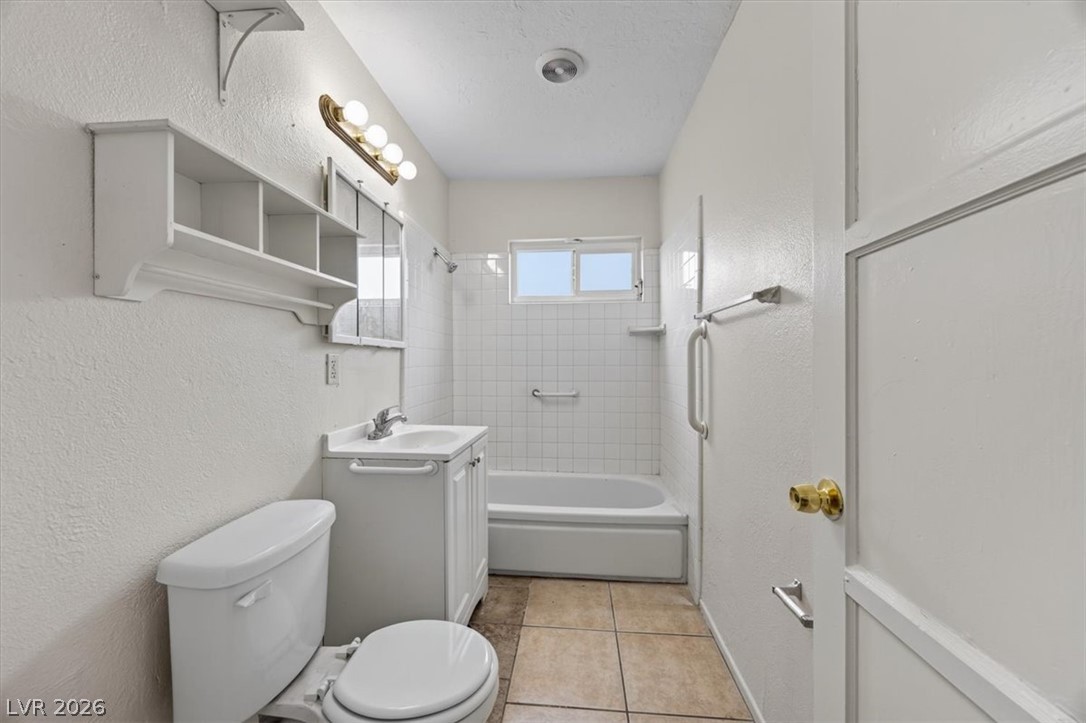 120 West Victory Road Property Photo 30