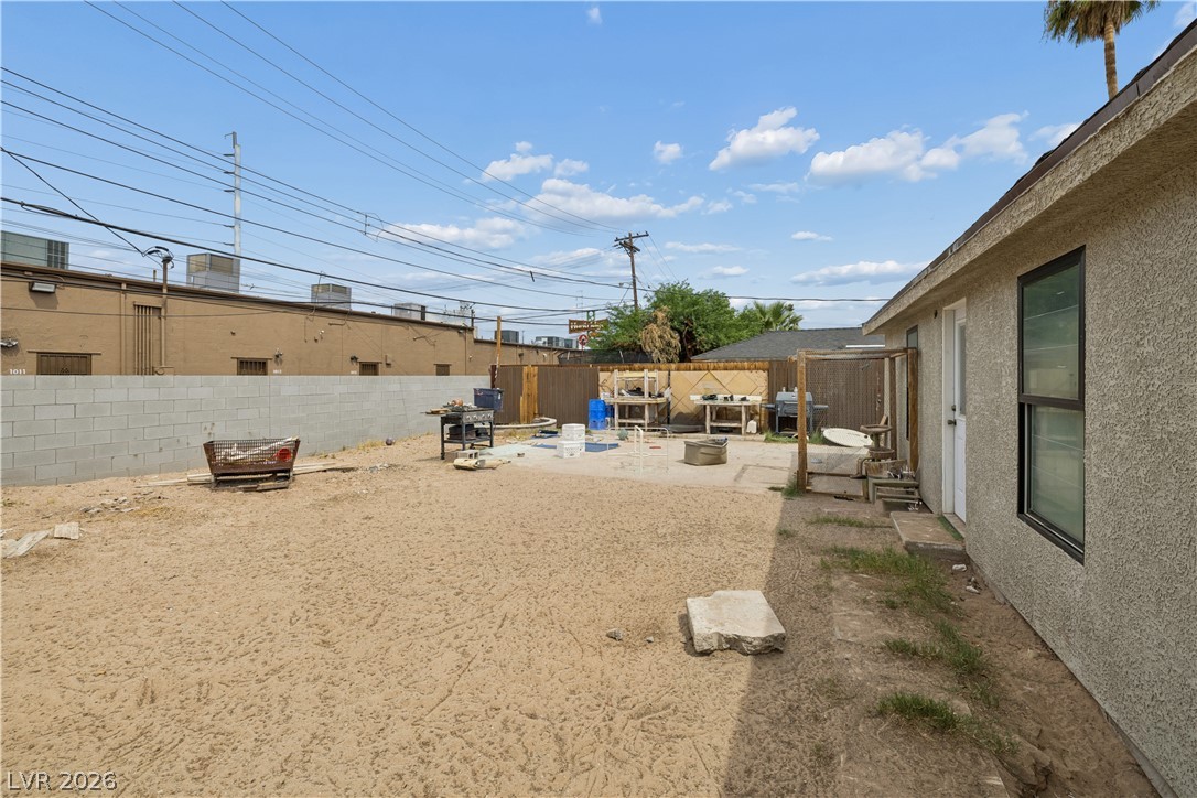 1025 Yucca Avenue Property Photo 22