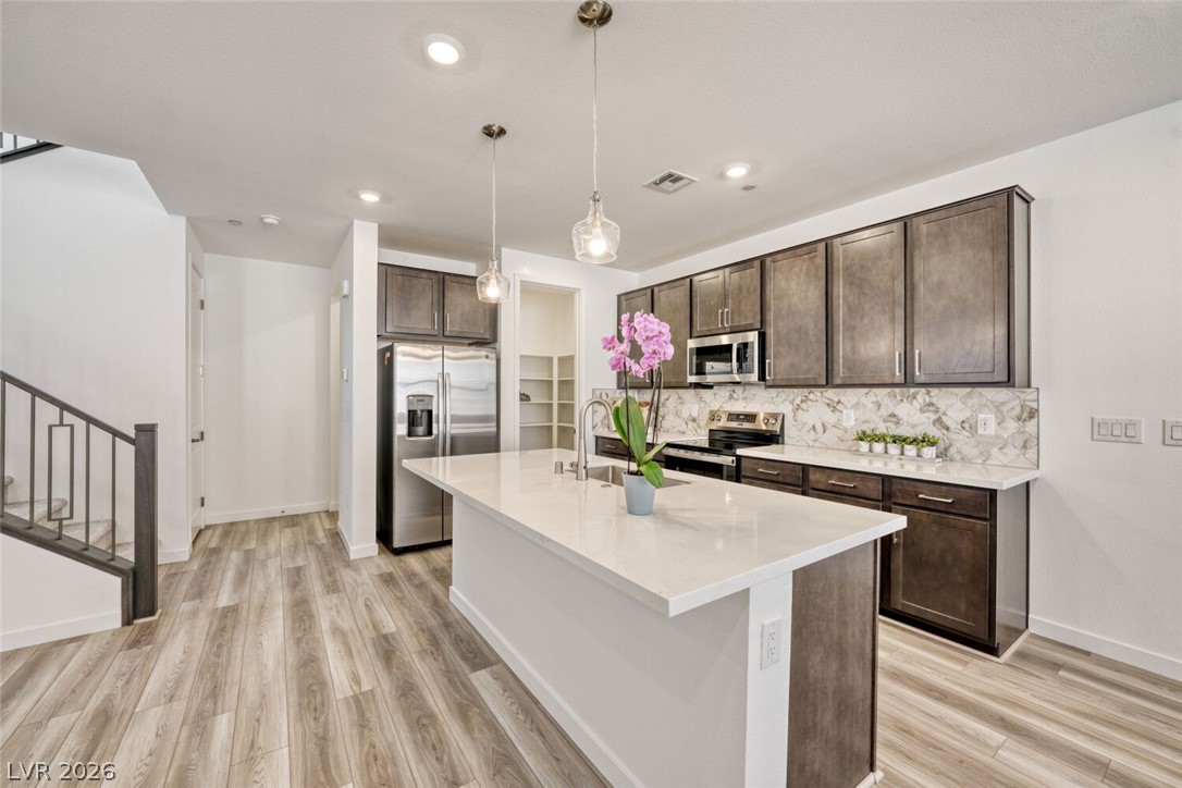 1509 Melodic Lark Drive Property Photo 3
